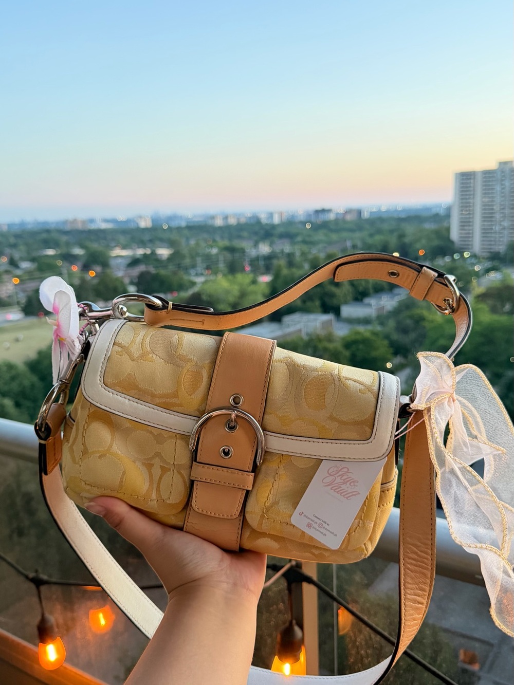 Vintage Coach optic yellow RARE